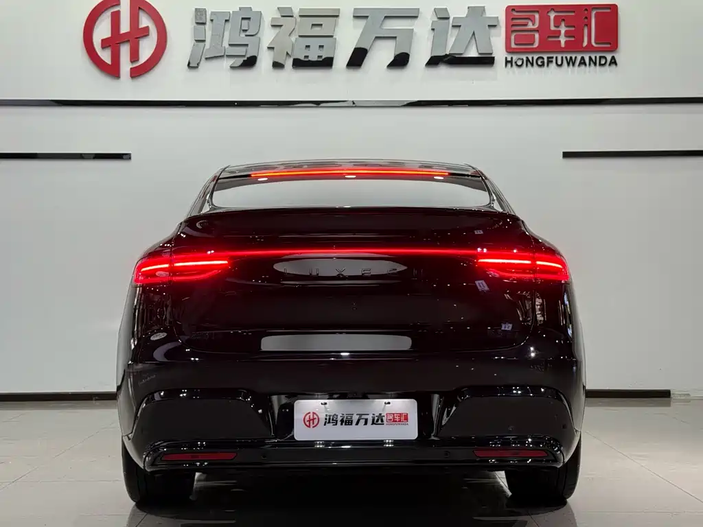 Zhijie R7 2026 pure electric UItra купить на сайте DeffCars