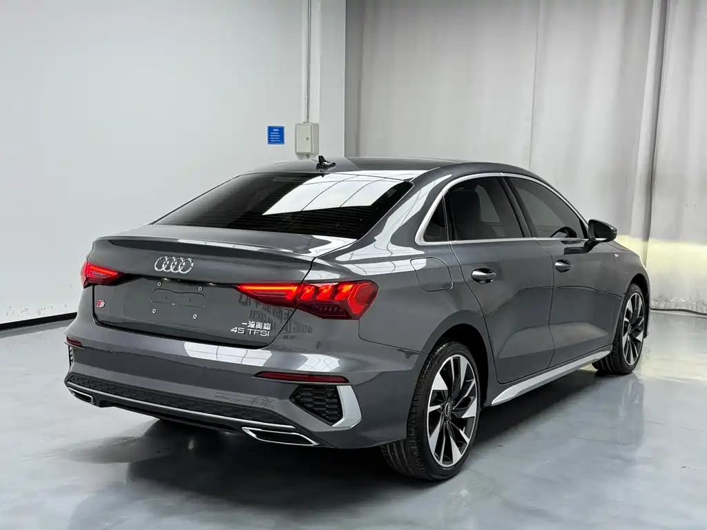 Audi A3 2023 A3L Limousine 35 TFSI Fashionable and Sporty купить на сайте DeffCars