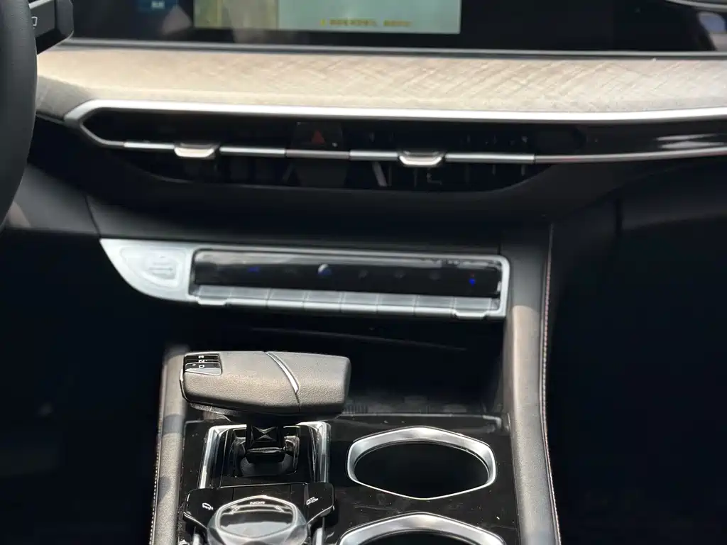 EADO 2024 PLUS Blue Whale NE 1.4T GDI DCT High Energy Edition купить на сайте DeffCars