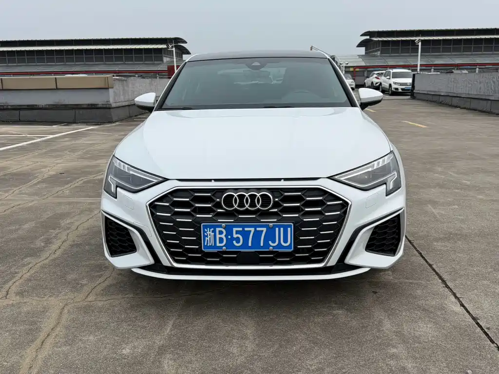 Audi A3 2022 A3L Limousine 35 TFSI Fashionable and Sporty купить на сайте DeffCars