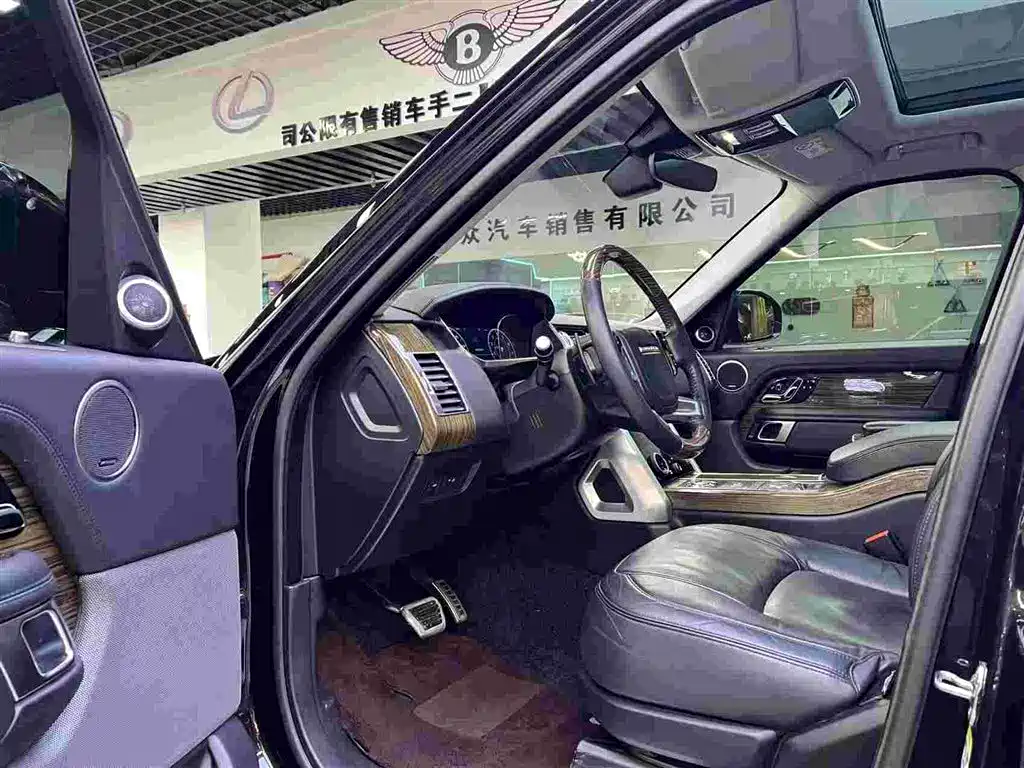 Range Rover 2018 3.0 SC V6 Grand Edition купить на сайте DeffCars