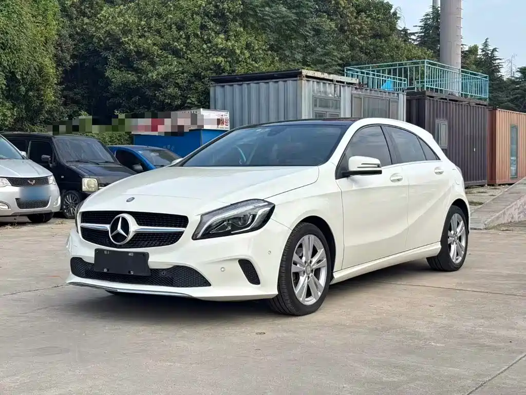 Mercedes-Benz A-Class Imported 2016 A 200 Dynamic купить на сайте DeffCars