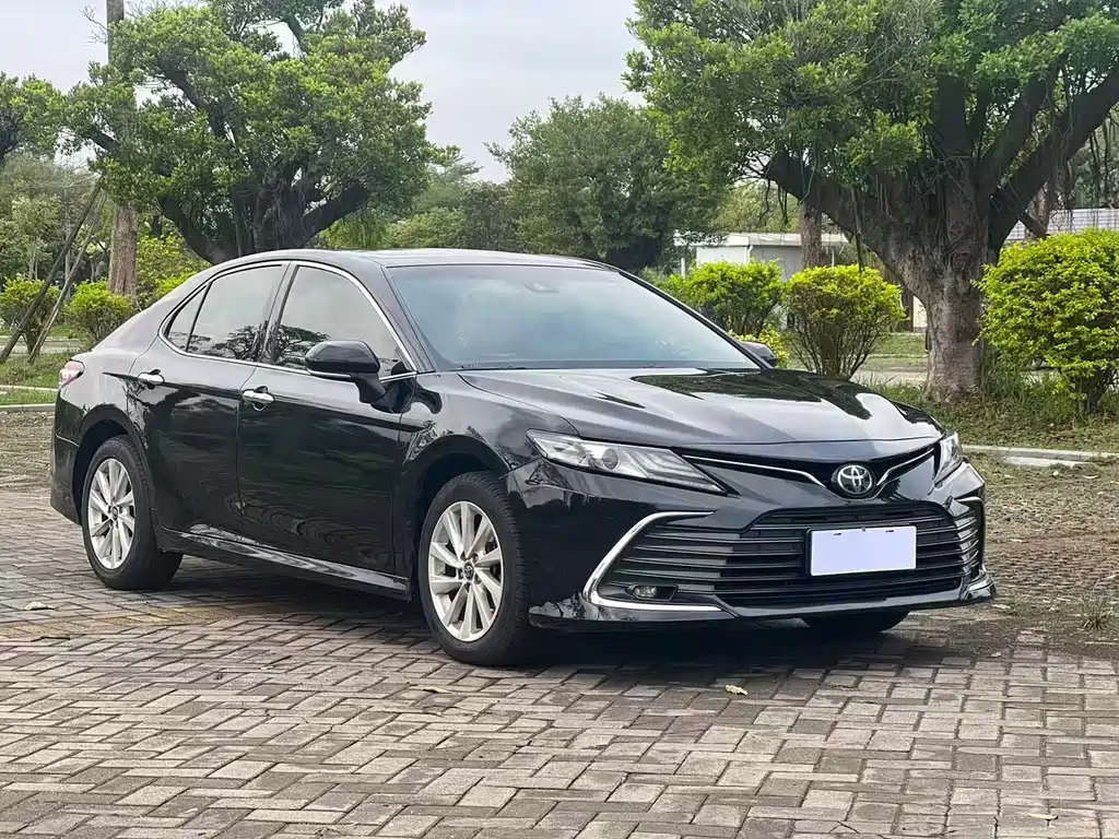 Camry 2021 2.0G Deluxe Edition купить на сайте DeffCars