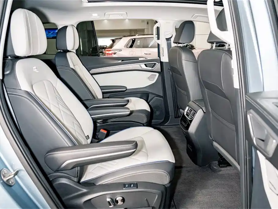 Lanjing 2026 450TSI four-wheel drive flagship 6 seats купить на сайте DeffCars