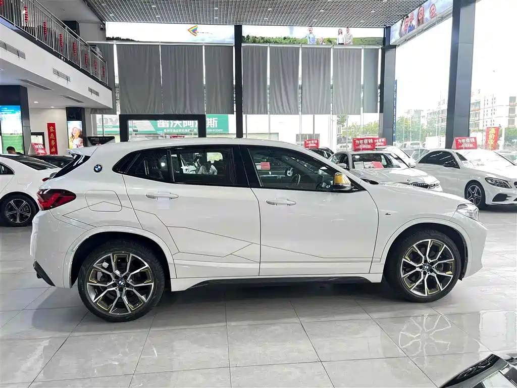 BMW X2 2023 xDrive 25i Sunlight Edition купить на сайте DeffCars