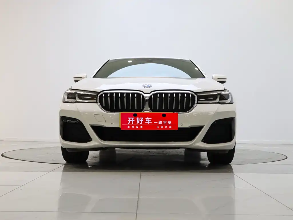 BMW 5 Series 2023 facelift 530Li leading M sports package купить на сайте DeffCars