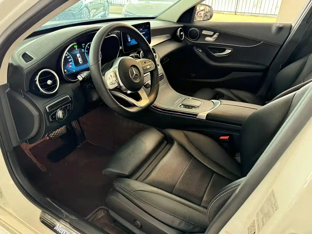 Mercedes-Benz C-Class 2020 C 260 L Sports Edition купить на сайте DeffCars