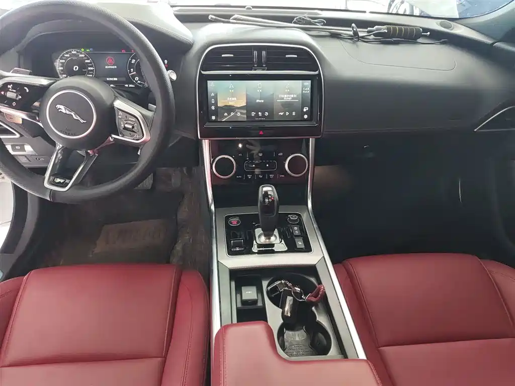 Jaguar XEL 2021 2.0T 250PS R-DYNAMIC S Advanced Sports Edition купить на сайте DeffCars