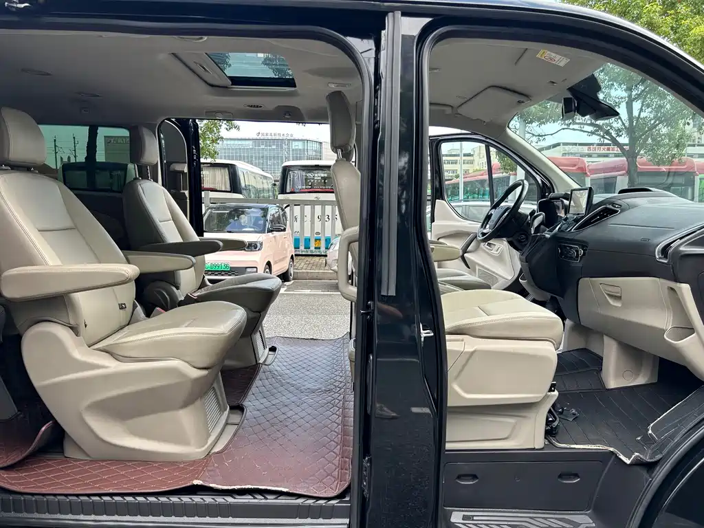 Tourneo 2017 2.0T Automatic Lite Edition купить на сайте DeffCars