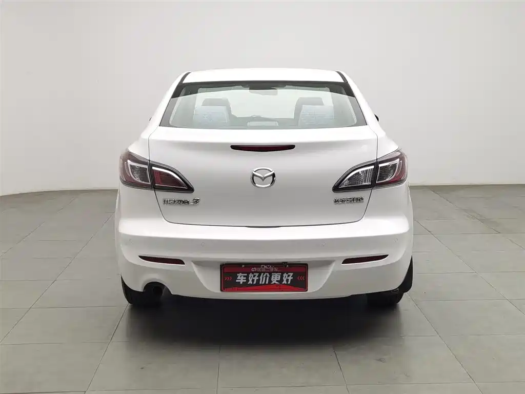 Mazda 3 Star 2013 Sedan 1.6L Automatic Elite купить на сайте DeffCars