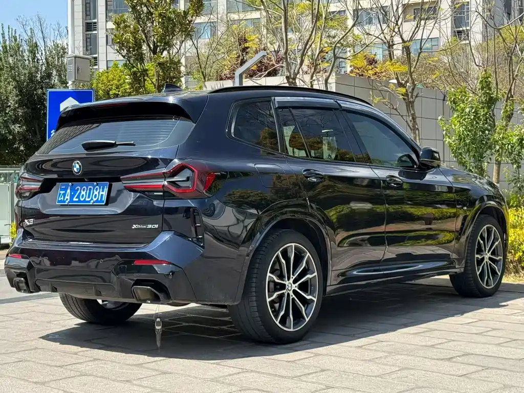 BMW X3 2022 Model 2 xDrive30i Leading M Night Package купить на сайте DeffCars