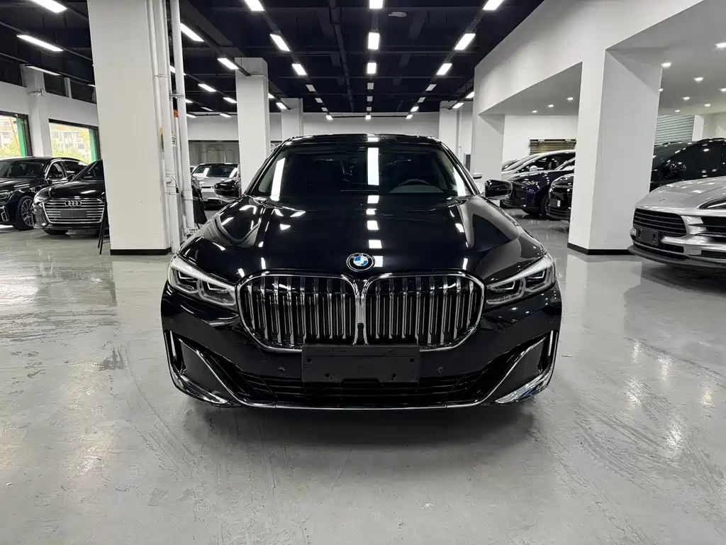 BMW 7 Series 2021 730Li Luxury Package купить на сайте DeffCars