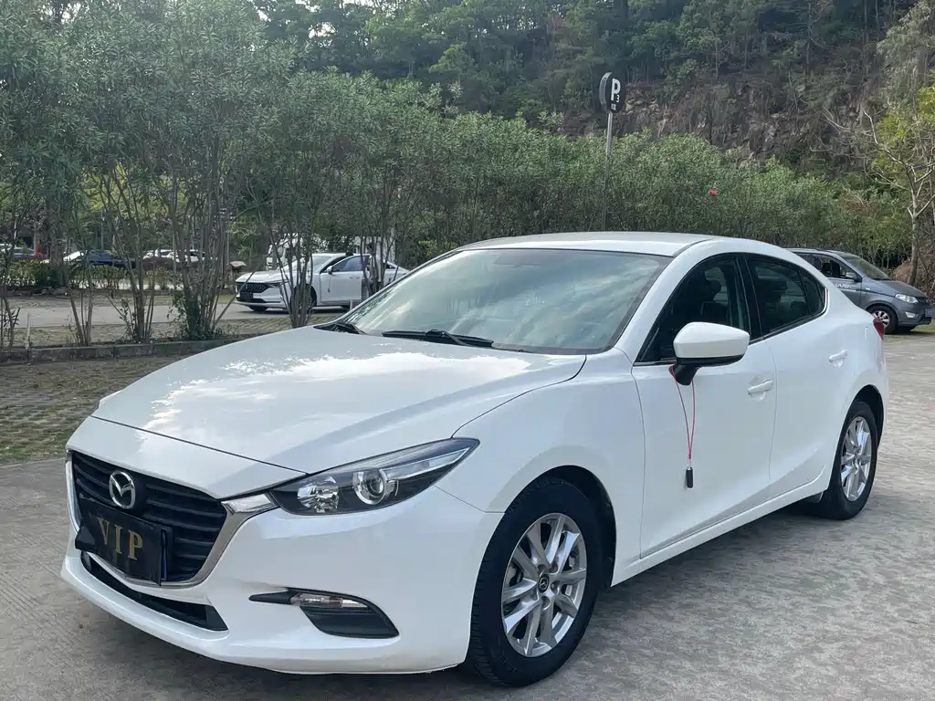 Mazda3 Angkesela 2017 Sedan 1.5L Automatic Comfort Type National V купить на сайте DeffCars