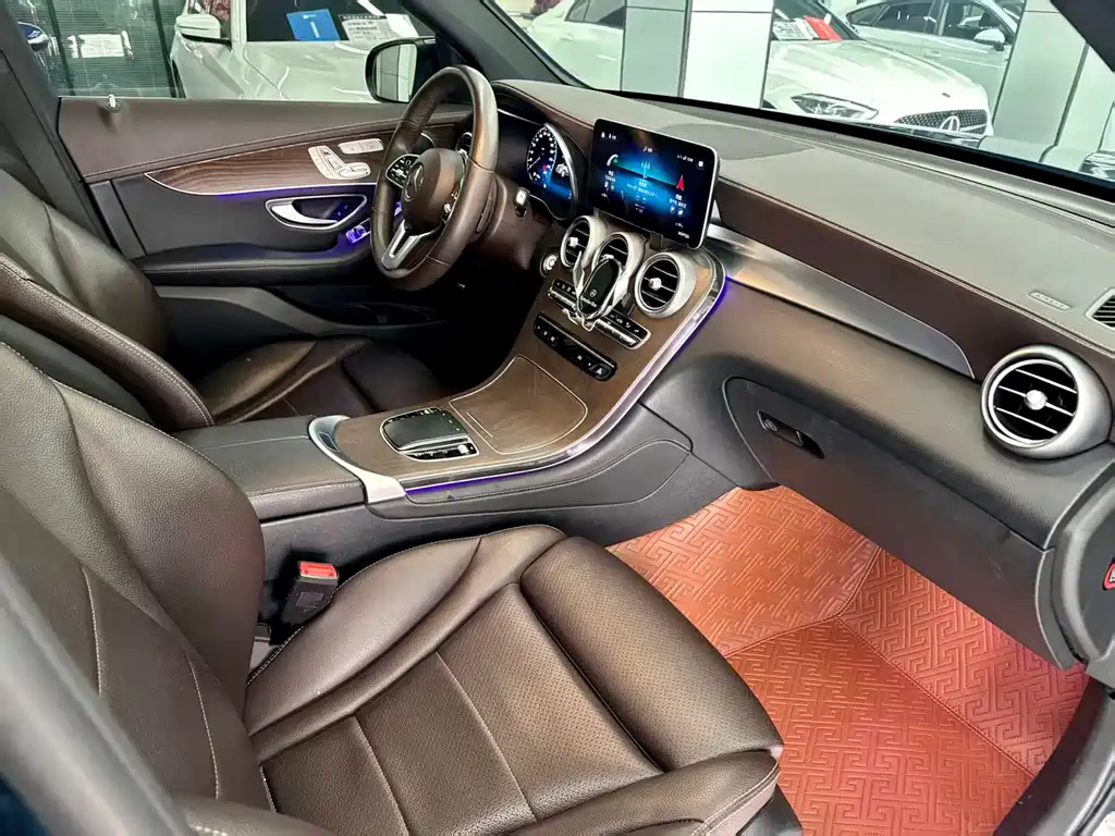 Mercedes-Benz GLC 2021 GLC 260 L 4MATIC luxury model купить на сайте DeffCars