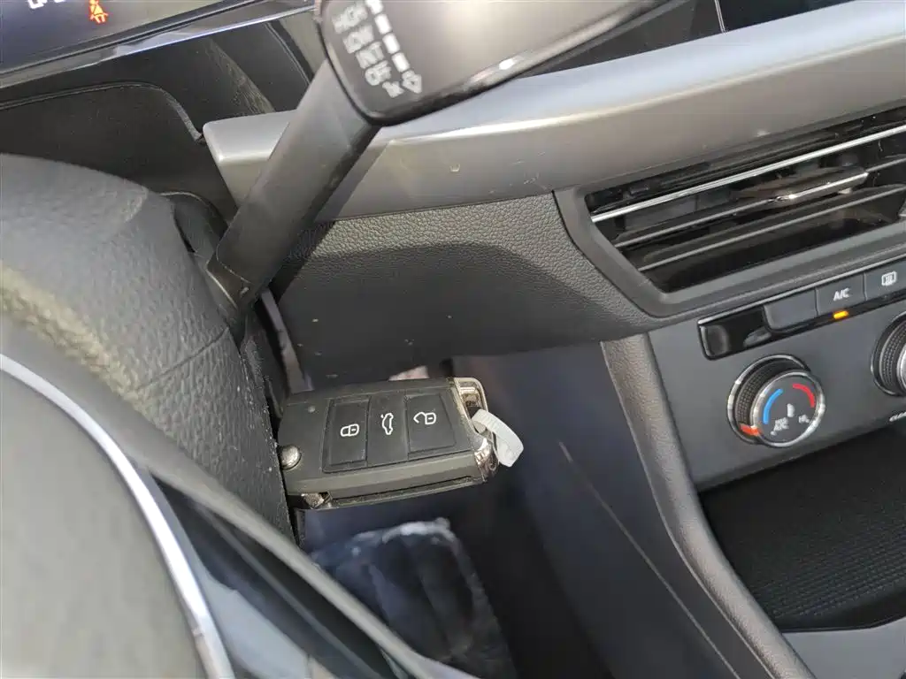 Lavida 2022 280TSI DSG Comfort Edition купить на сайте DeffCars