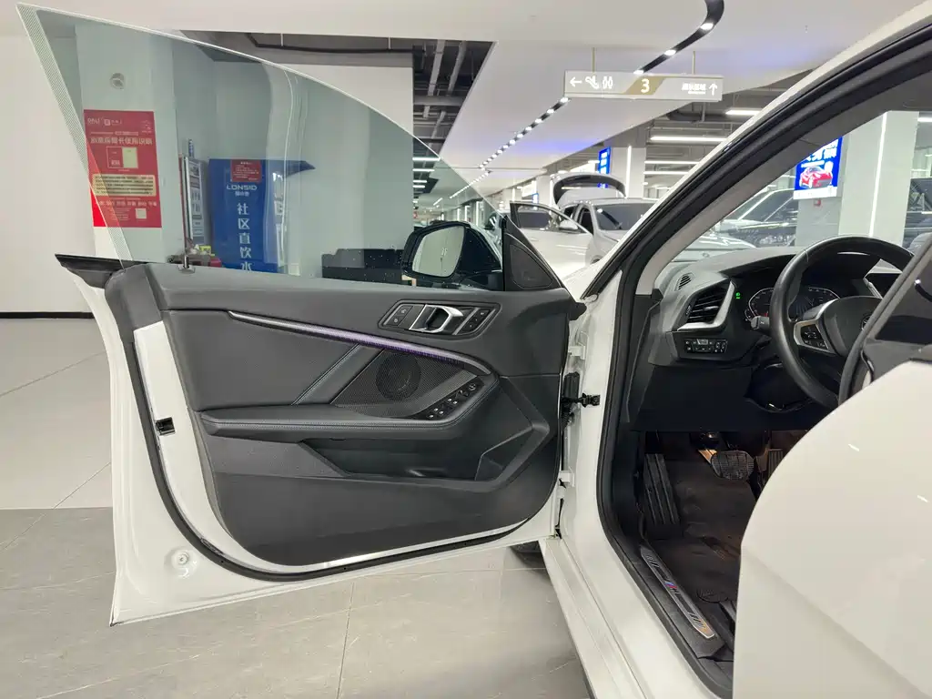 BMW 2 Series Imported 2023 Facelift 225i Four-Door Coupe M Sports Night Package купить на сайте DeffCars