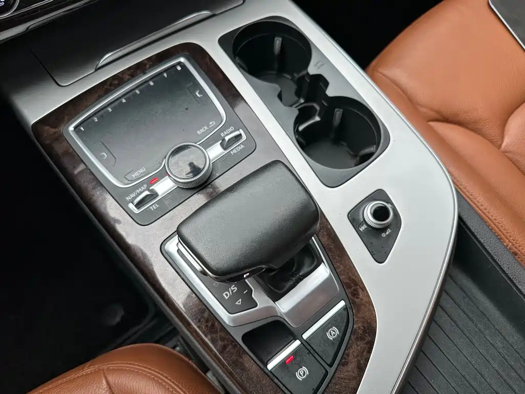 Audi Q7 2019 55 TFSI Technology купить на сайте DeffCars