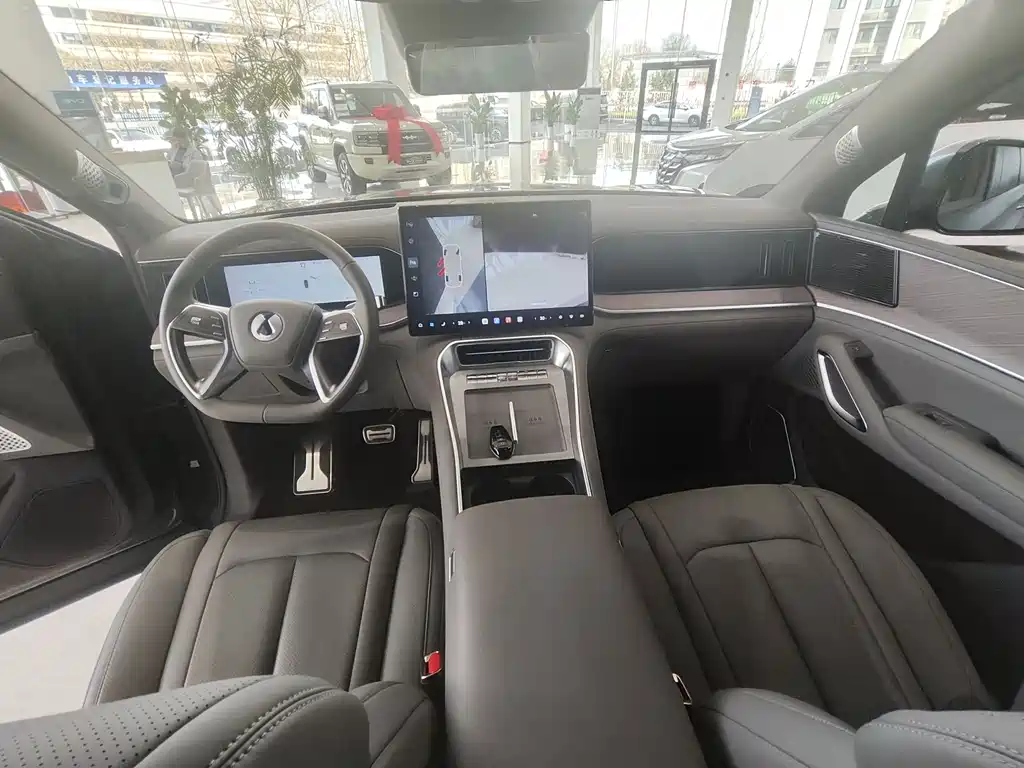 Denza N9 2025 flagship model купить на сайте DeffCars