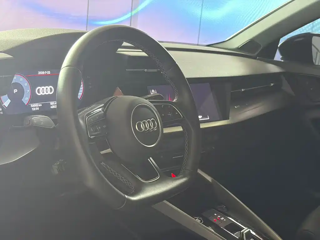 Audi A3 2023 facelift A3L Limousine 35 TFSI fashionable and sporty купить на сайте DeffCars
