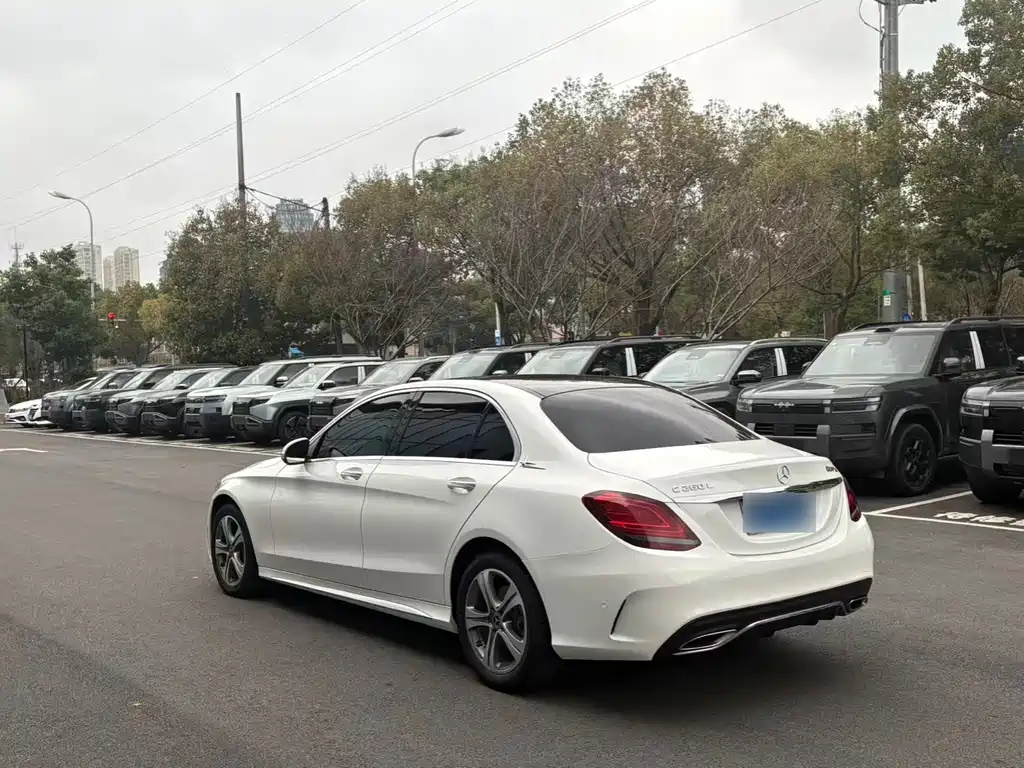 Mercedes-Benz C-Class 2020 C 260 L Sports Edition купить на сайте DeffCars