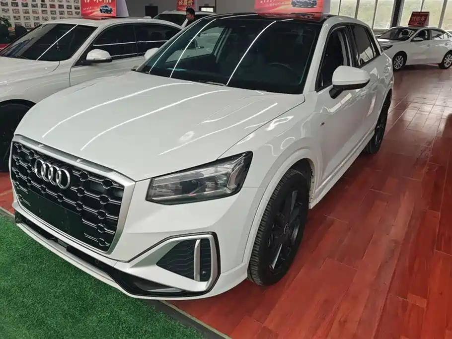 Audi Q2L 2022 35 TFSI luxury and elegant model купить на сайте DeffCars