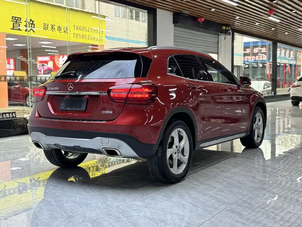 Mercedes-Benz GLA 2018 GLA 200 Dynamic купить на сайте DeffCars