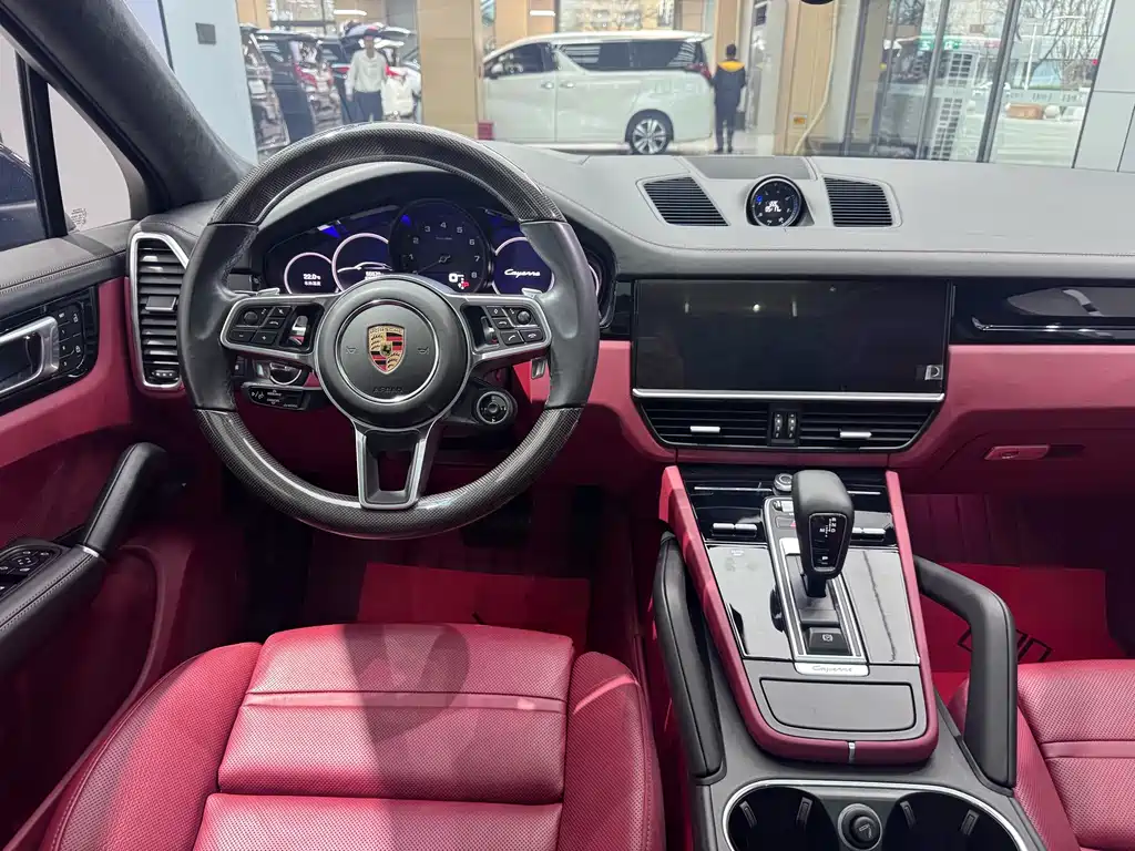 Cayenne 2023 Cayenne 3.0T Platinum Edition купить на сайте DeffCars