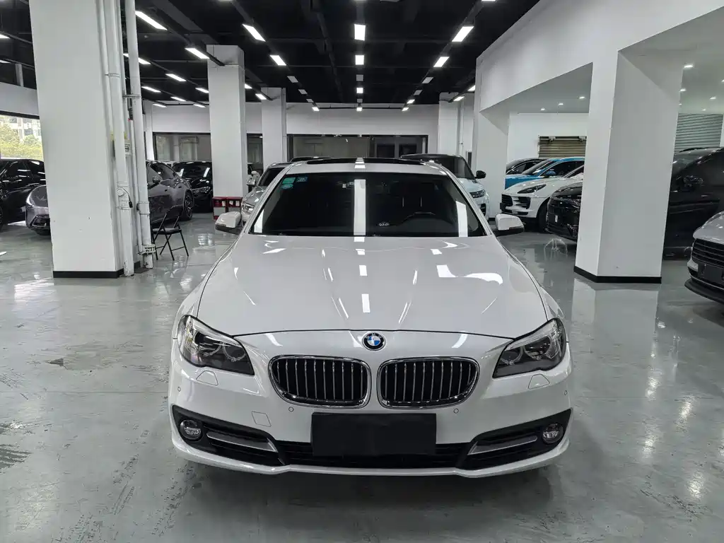 BMW 5 Series Imported 2015 520i Elegant купить на сайте DeffCars