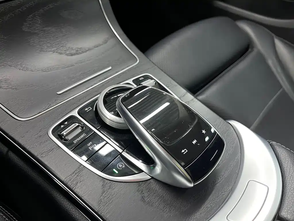 Mercedes-Benz C-Class 2018 C 200 L Sports Edition купить на сайте DeffCars