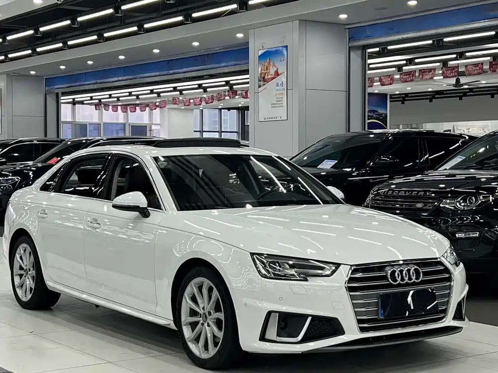 Audi A4L 2019 40 TFSI Fashion Type National V купить на сайте DeffCars