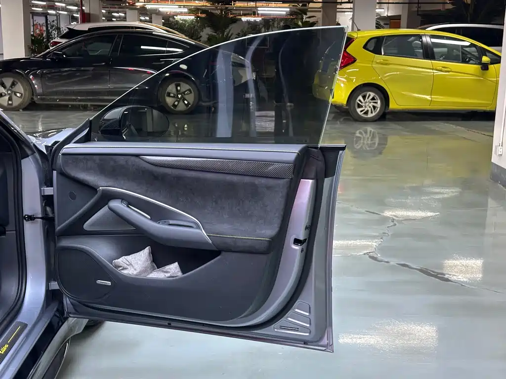 Xiaomi SU7 Ultra 2025 Ultra купить на сайте DeffCars