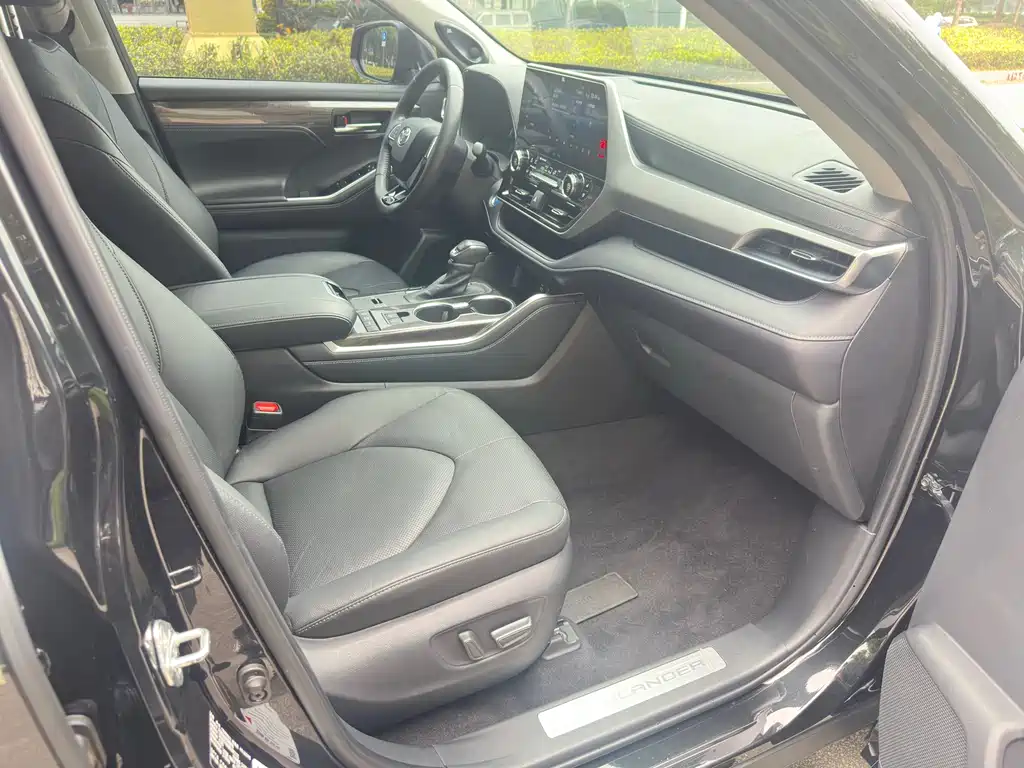 Highlander 2022 dual engine 2.5L four-wheel drive extreme version 7 seats купить на сайте DeffCars