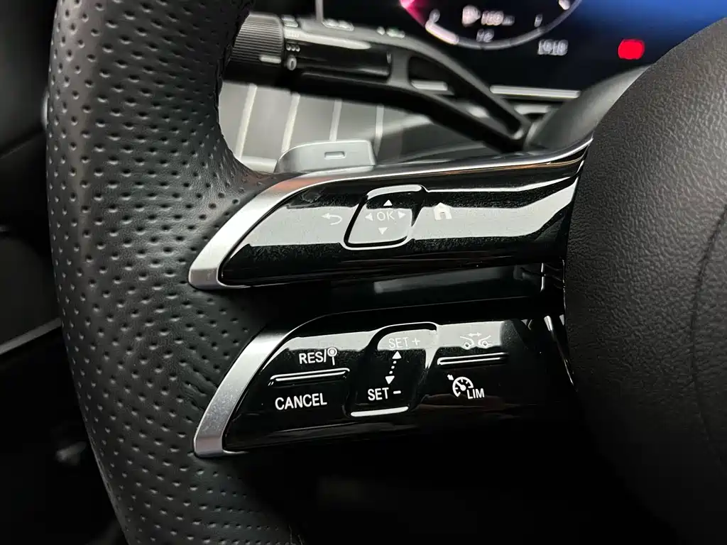 Mercedes-Benz C-Class 2023 Modification 2 C 260 L Sports Edition купить на сайте DeffCars