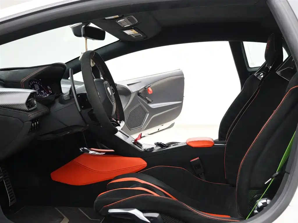 Huracán 2021 Huracán STO купить на сайте DeffCars