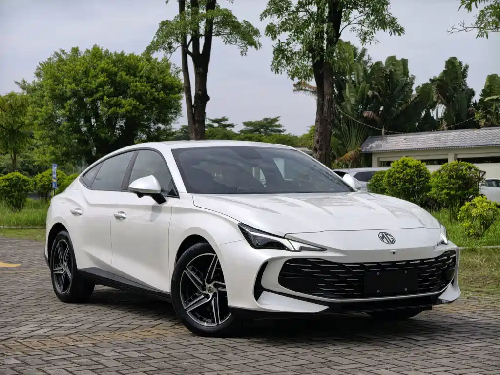 MG7 2025 1.5T 300 DCT Deluxe Edition купить на сайте DeffCars