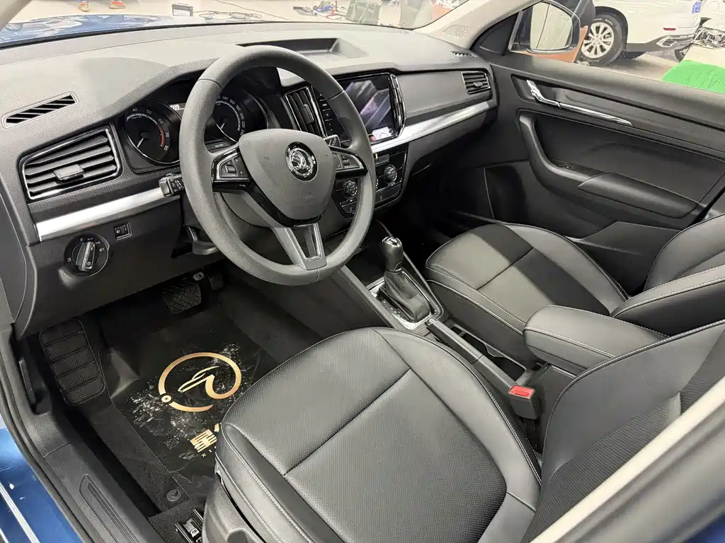 Komic 2022 1.5L automatic comfort version купить на сайте DeffCars