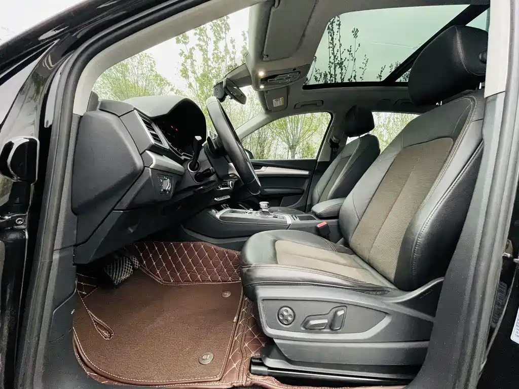 Audi Q5L 2018 40 TFSI enjoys fashionable style, National VI купить на сайте DeffCars