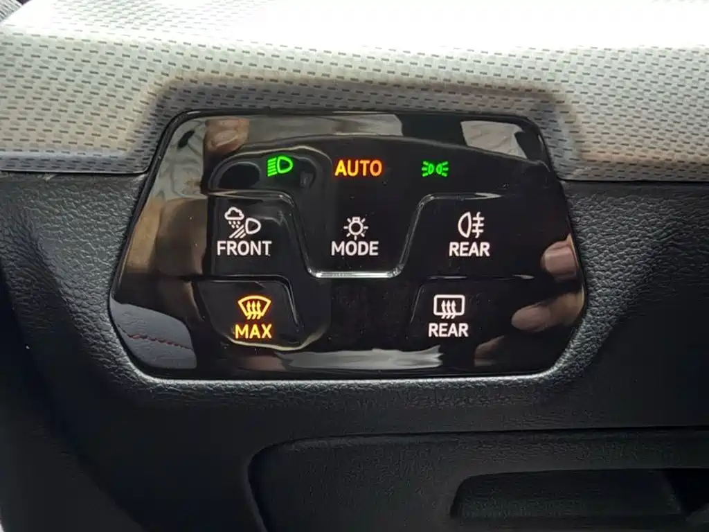Lingdu 2022 Lingdu L 280TSI DSG Hot Edition купить на сайте DeffCars
