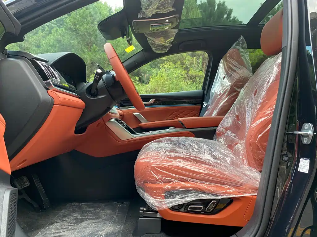 Tangxin Energy 2025 Smart Driving Edition DM-i 175KM Honor Type купить на сайте DeffCars