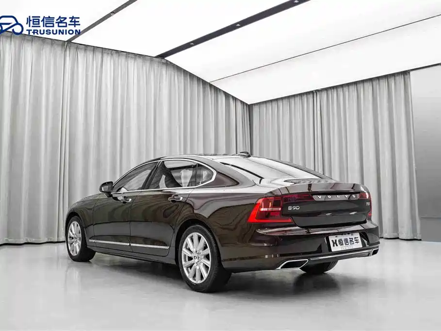 Volvo S90 2020 facelift T5 Zhiyuan Deluxe Edition купить на сайте DeffCars
