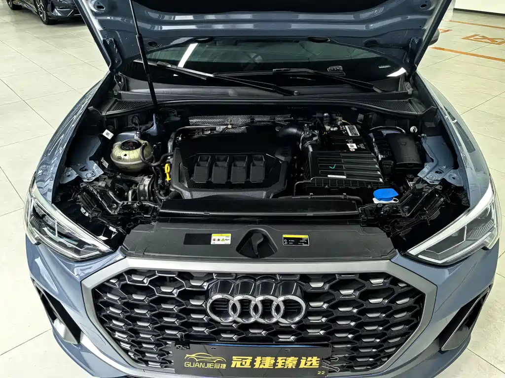 Audi Q3 Sportback 2022 40 TFSI RS Kit Burning Speed ​​Type купить на сайте DeffCars