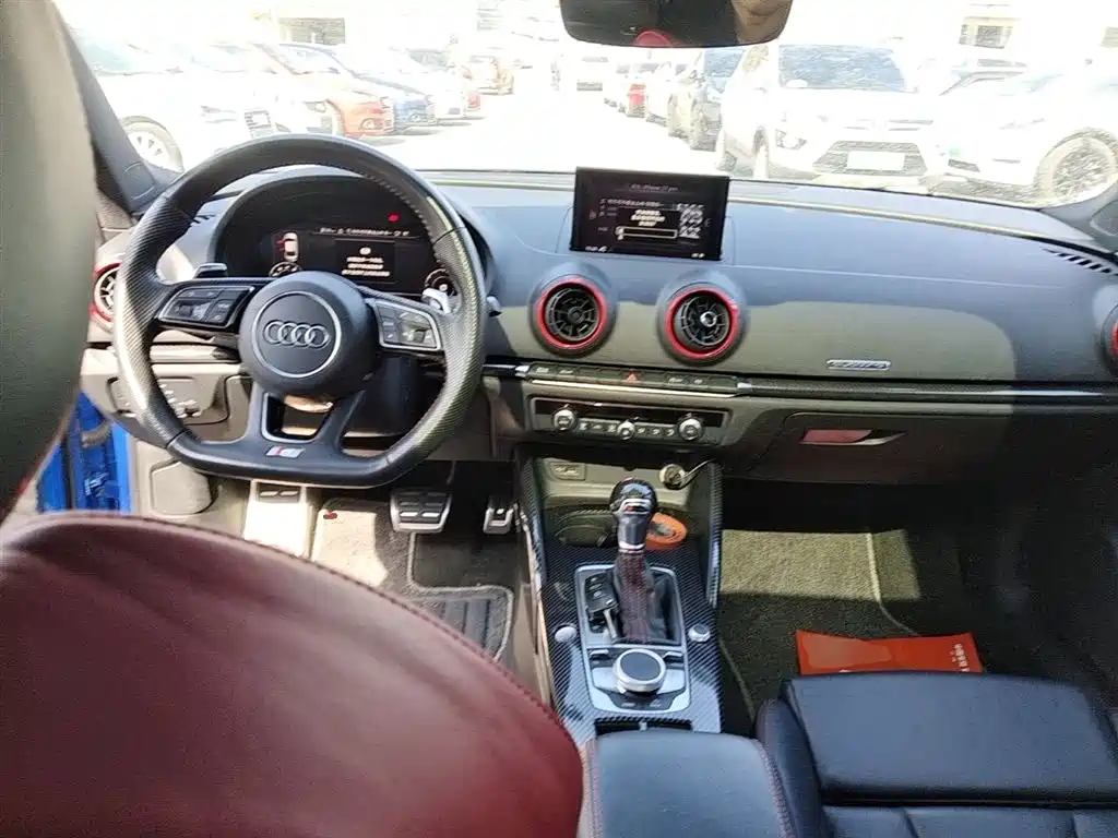 Audi S3 2019 S3 2.0T Limousine купить на сайте DeffCars
