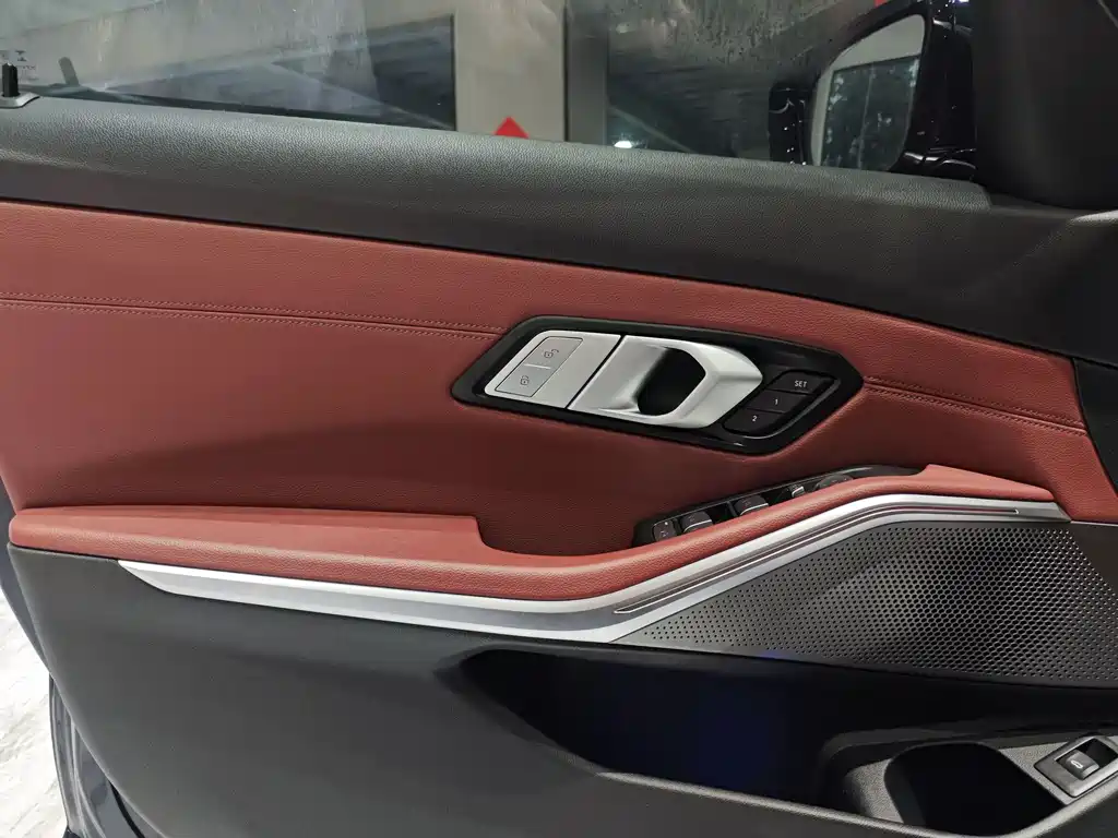 BMW 3 Series 2022 325Li M Sports Package купить на сайте DeffCars