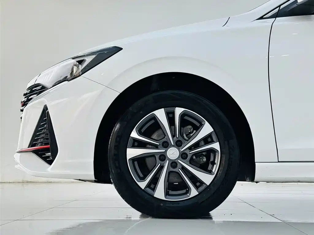 EADO 2022 PLUS Blue Whale NE 1.4T GDI DCT Premium Edition купить на сайте DeffCars