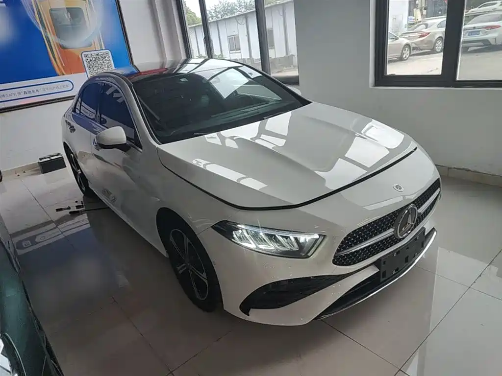 Mercedes-Benz A-Class 2024 facelift A 200 L fashionable model купить на сайте DeffCars