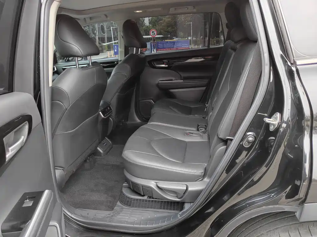 Highlander 2022 dual engine 2.5L four-wheel drive premium version 7 seats купить на сайте DeffCars