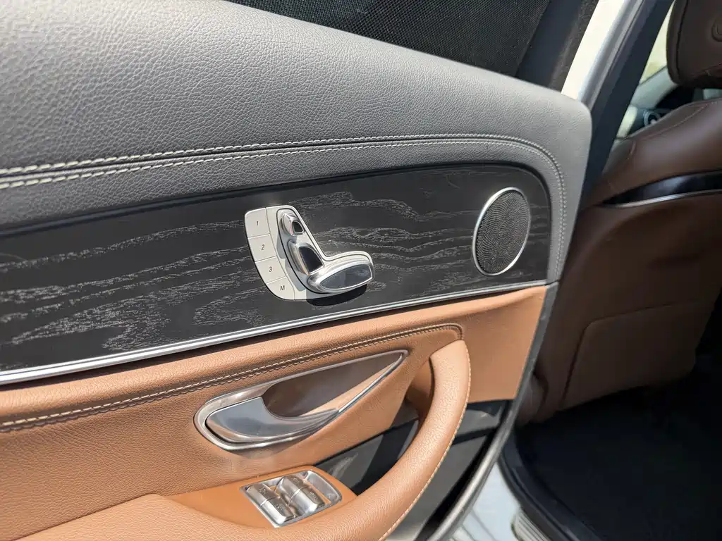 Mercedes-Benz E-Class 2019 E 300 L Sporty and Stylish купить на сайте DeffCars