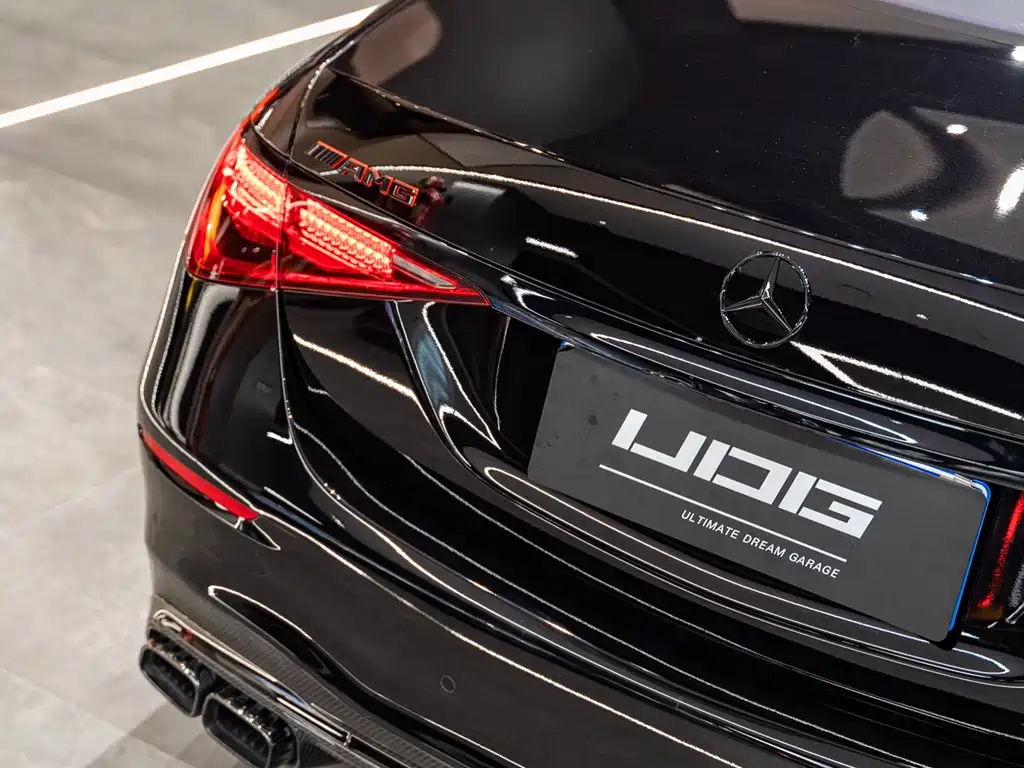 Mercedes-Benz S-Class AMG New Energy 2024 AMG S 63 L E Performance купить на сайте DeffCars