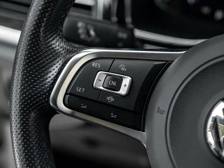 Touron 2019 Touron X 380TSI four-wheel drive luxury version купить на сайте DeffCars