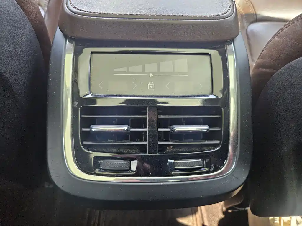 Volvo XC90 2018 T6 Zhiya Edition 7 seats купить на сайте DeffCars